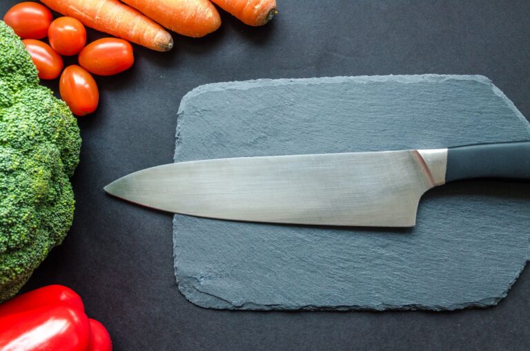 Choosing Your First Kitchen Knife Set